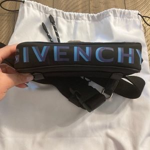 Givenchy Bond Bag!!!!